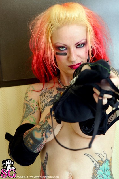 suicide girls 06